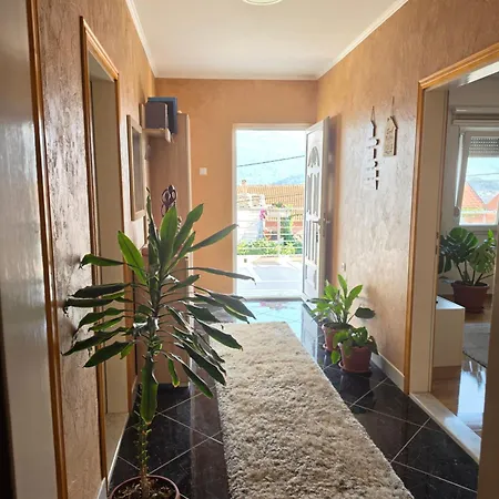 Nbv Tomasevic Apartman Trebinje